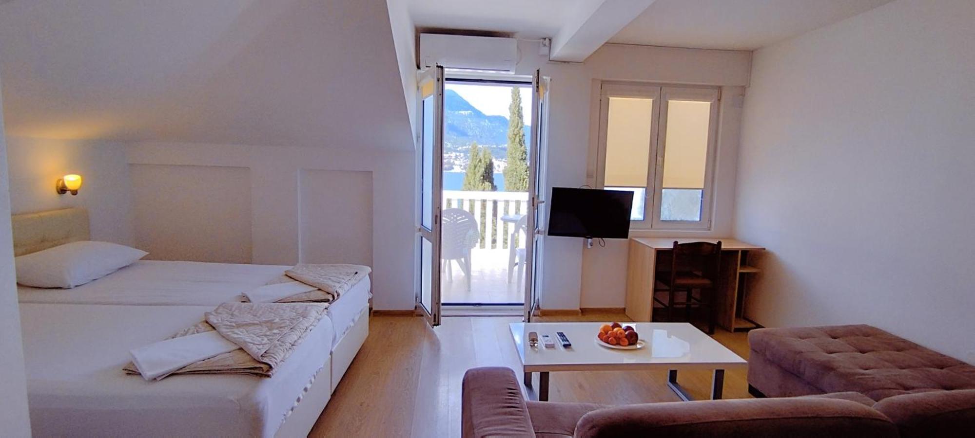 Villa Boka Sunrise Apartments تْشيرسيك نوفي الغرفة الصورة