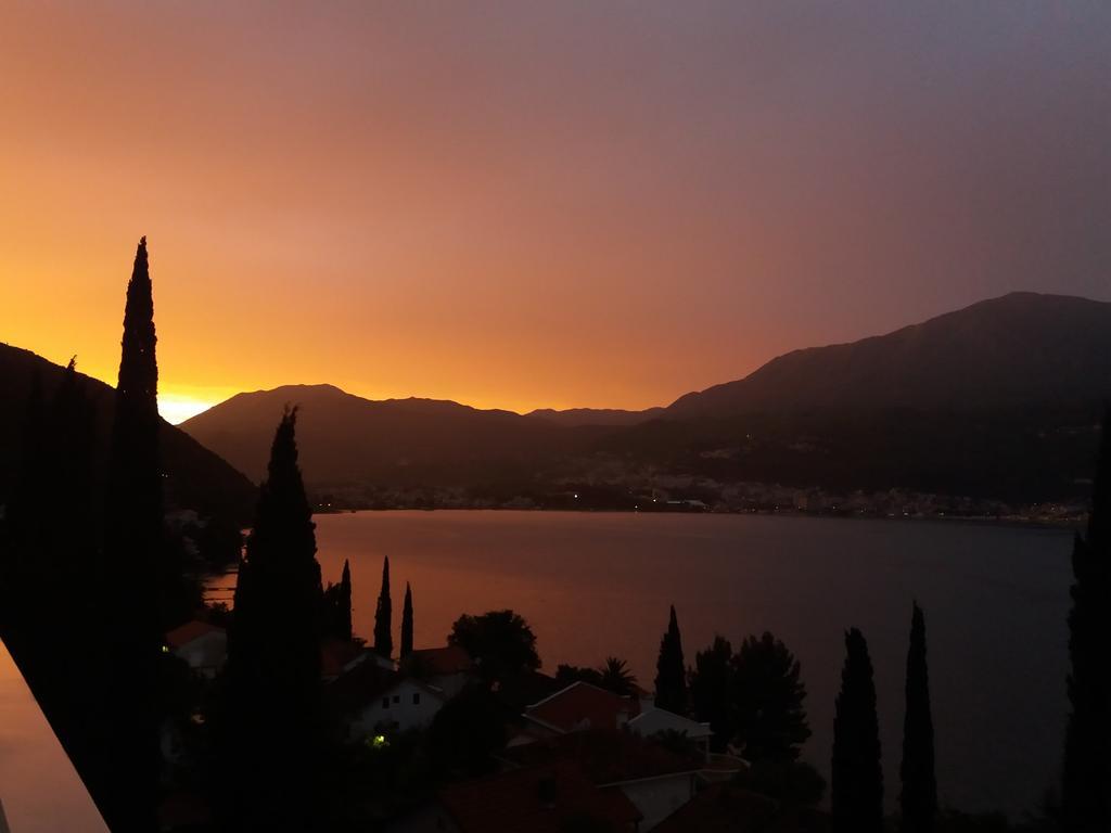 Villa Boka Sunrise Apartments تْشيرسيك نوفي المظهر الخارجي الصورة